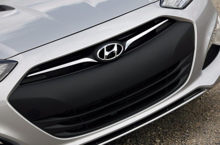  Hyundai Genesis Coupe 2013 года  (фото 2 из 76)